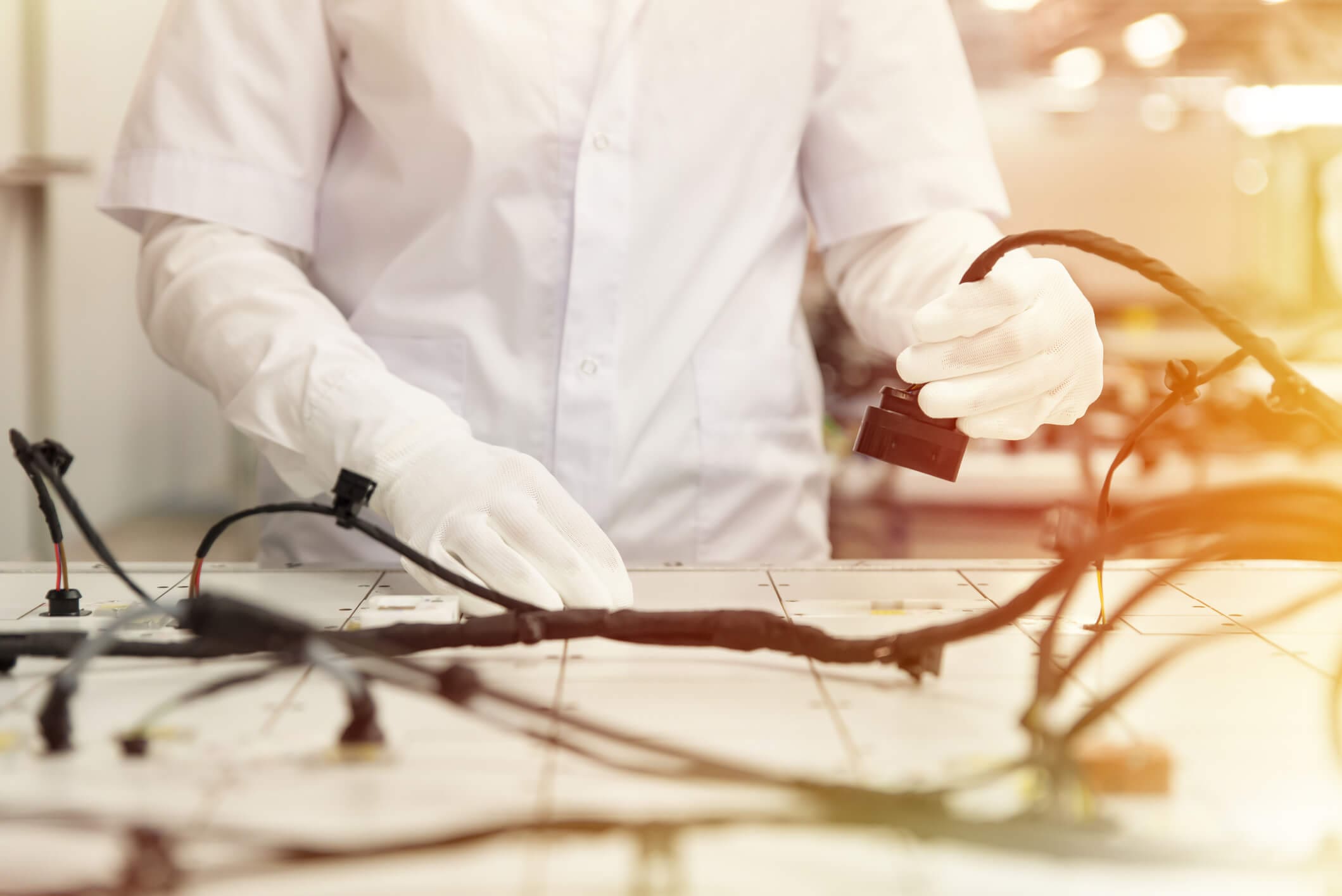What are the different applications of cable assemblies?